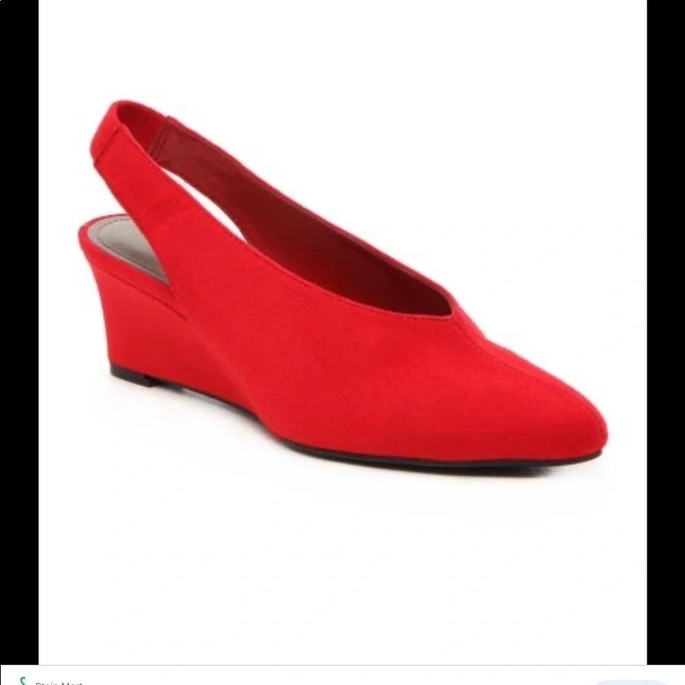 Classic Red Amelia Red Wedges